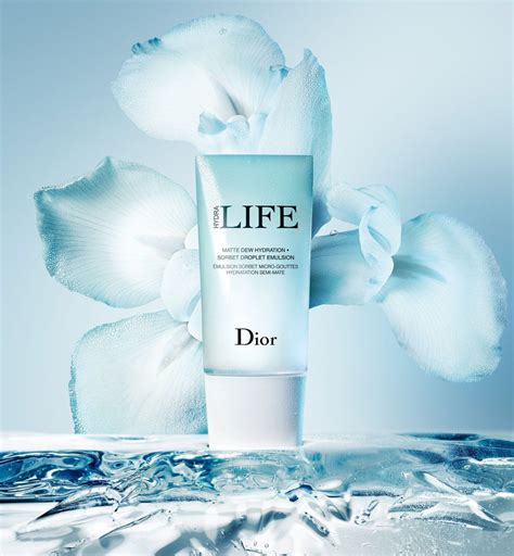 dior hydra life fresh reviver|Dior hydra life close up.